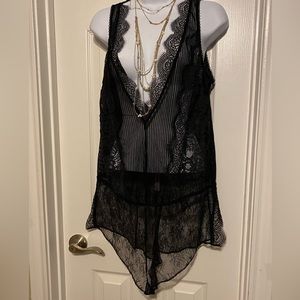 Victoria Secret intimate all black